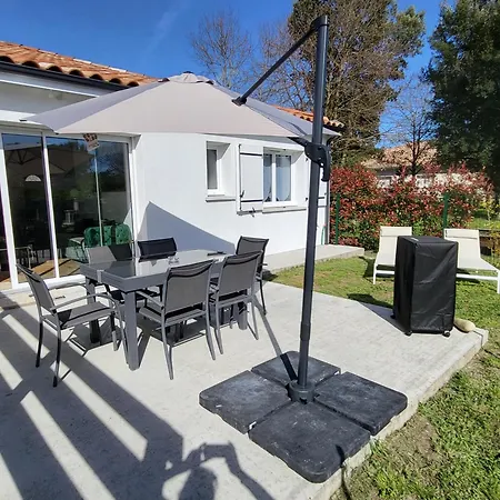 Maison Au Calme Proche Ocean Holiday home Vielle-Saint-Girons